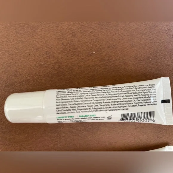 Mario Badescu NWT set of 2! lip balms- Rose Balm and Mint Balm. Lip rescue - Picture 4 of 5